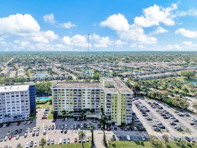 4400 Hillcrest Drive 605A, Hollywood, FL 33021