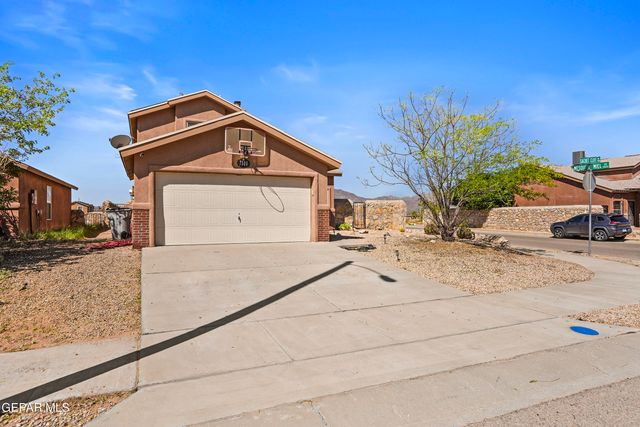 7300 SACHET CLIFF Drive, El Paso, TX 79934