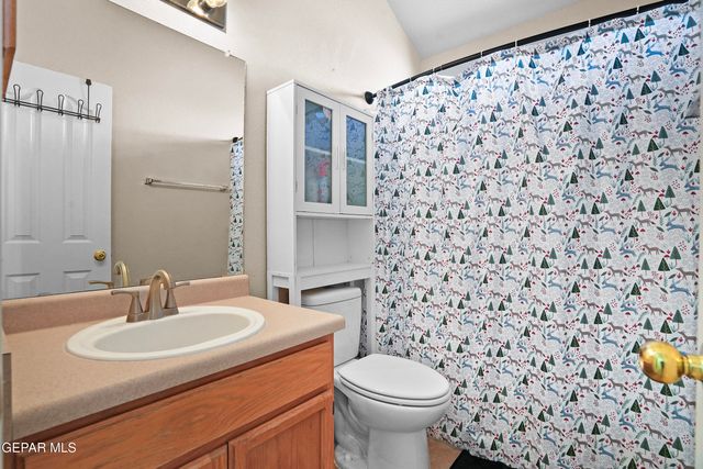 7300 SACHET CLIFF Drive, El Paso, TX 79934