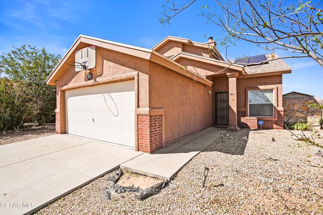 7300 SACHET CLIFF Drive, El Paso, TX 79934