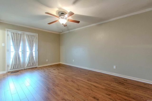 81 Kingsbridge Way, Little Rock, AR 72212