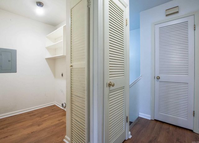 81 Kingsbridge Way, Little Rock, AR 72212