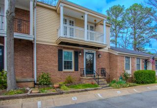 81 Kingsbridge Way, Little Rock, AR 72212