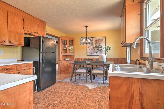 409 Shelby Lane, Bristol, TN 37620