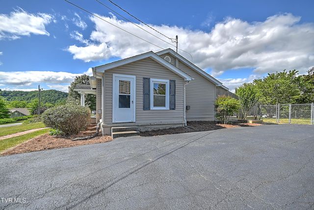409 Shelby Lane, Bristol, TN 37620