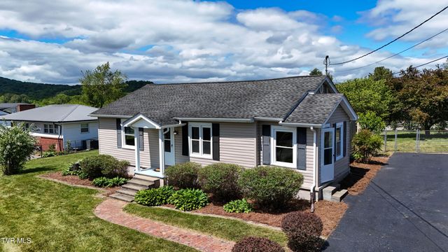 409 Shelby Lane, Bristol, TN 37620