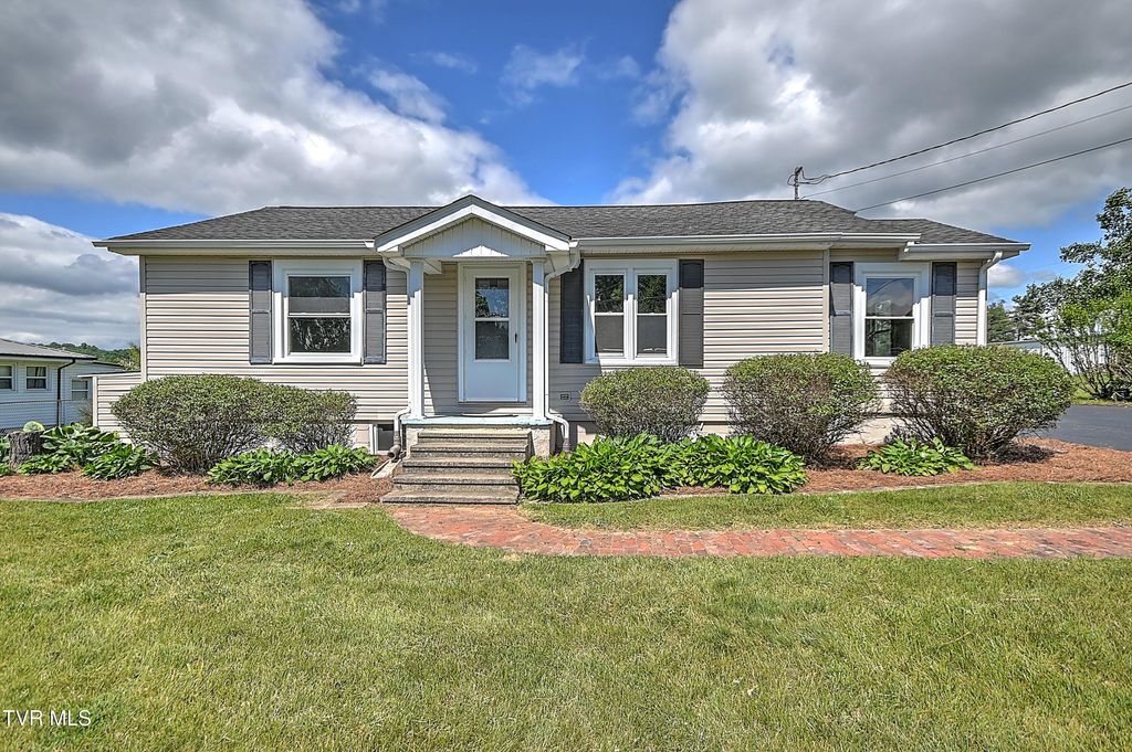 409 Shelby Lane, Bristol, TN 37620