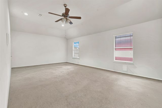 4621 Maple Hill Drive, Fort Worth, TX 76123