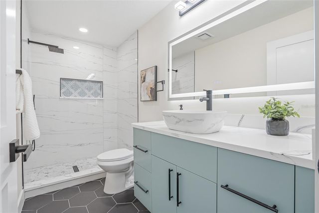 2644 PEBBLE BEACH DRIVE, Clearwater, FL 33761