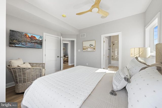6B E COLORADO AVE, Long Beach Township, NJ 08008