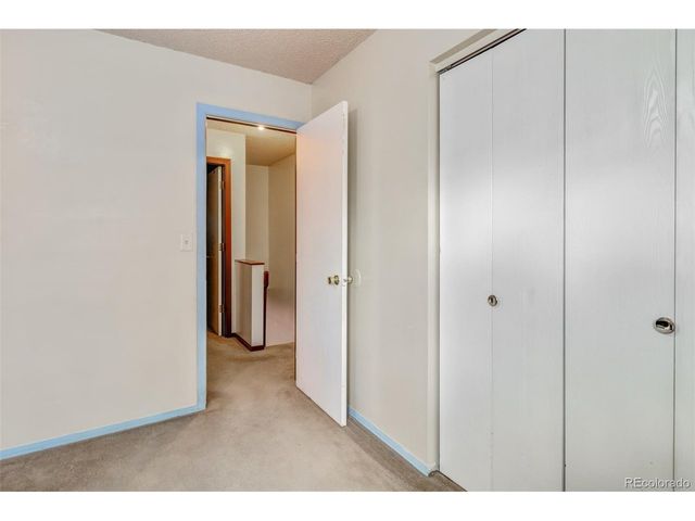 40 Murray Heights Dr, Colorado Springs, CO 80916