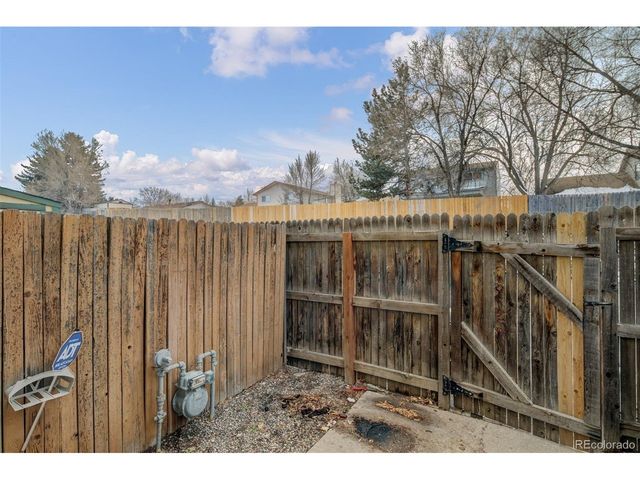 40 Murray Heights Dr, Colorado Springs, CO 80916