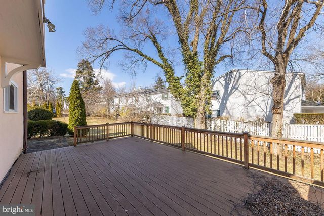 200 & 210 W FAIRFAX LN, Winchester, VA 22601