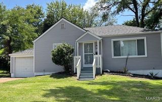 7410 Greenport Drive, Country Club Hills, MO 63136