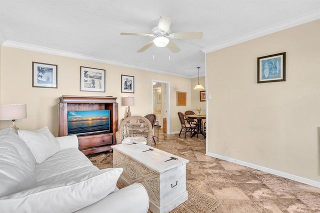 40 SE 13th Street A2, Boca Raton, FL 33432