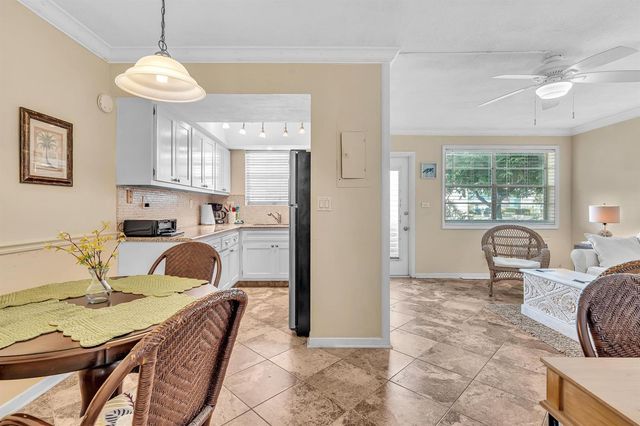 40 SE 13th Street A2, Boca Raton, FL 33432