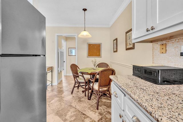 40 SE 13th Street A2, Boca Raton, FL 33432