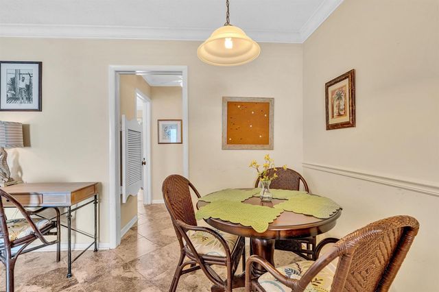 40 SE 13th Street A2, Boca Raton, FL 33432
