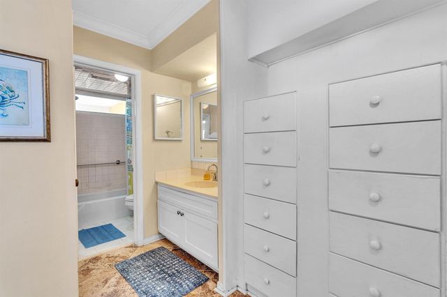 40 SE 13th Street A2, Boca Raton, FL 33432