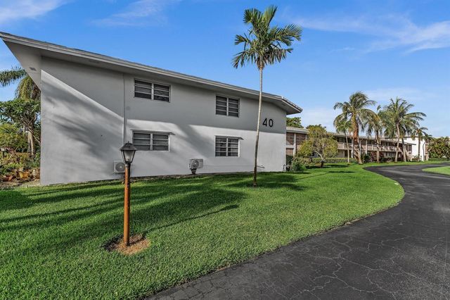 40 SE 13th Street A2, Boca Raton, FL 33432