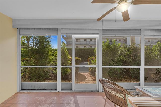 40 SE 13th Street A2, Boca Raton, FL 33432