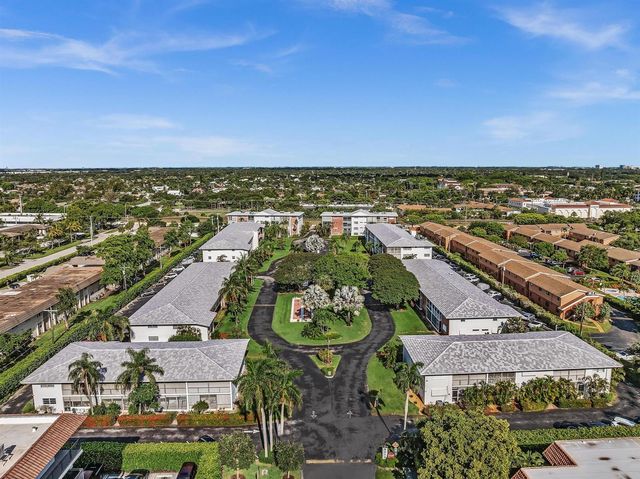 40 SE 13th Street A2, Boca Raton, FL 33432