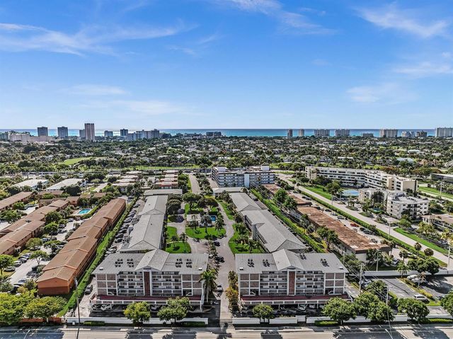 40 SE 13th Street A2, Boca Raton, FL 33432