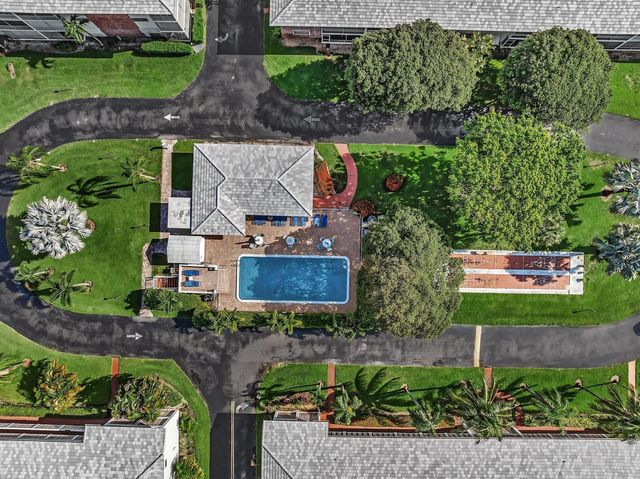 40 SE 13th Street A2, Boca Raton, FL 33432