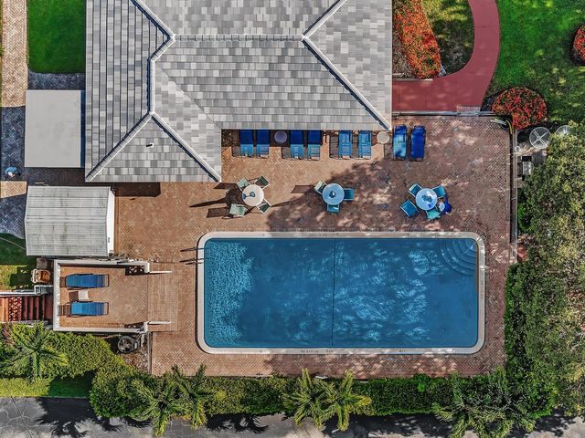 40 SE 13th Street A2, Boca Raton, FL 33432