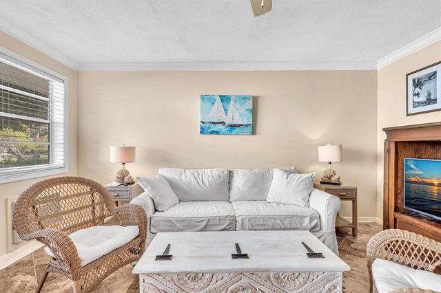 40 SE 13th Street A2, Boca Raton, FL 33432