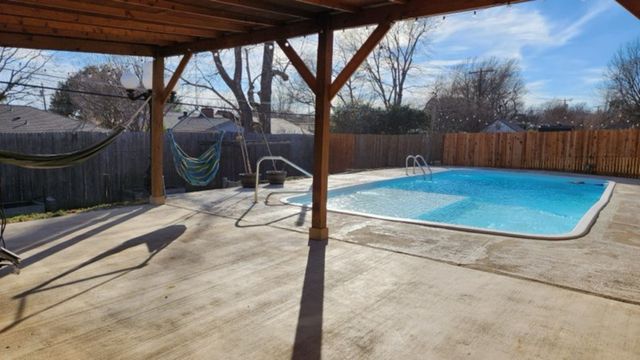 704 Morning Glory Lane, Bedford, TX 76021