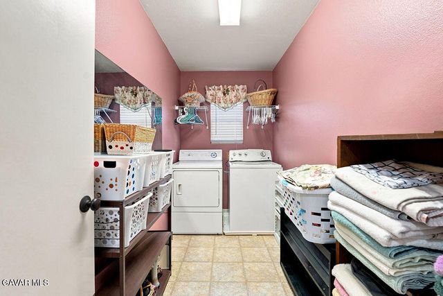 639 W Avenue H13, Lancaster, CA 93534