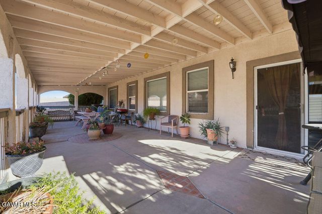 639 W Avenue H13, Lancaster, CA 93534