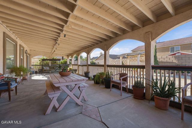 639 W Avenue H13, Lancaster, CA 93534