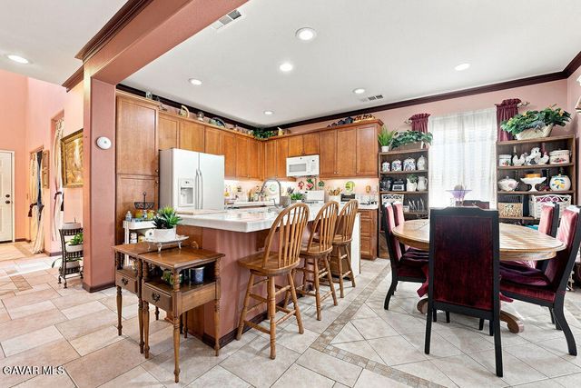 639 W Avenue H13, Lancaster, CA 93534