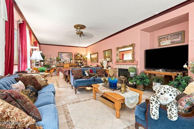639 W Avenue H13, Lancaster, CA 93534