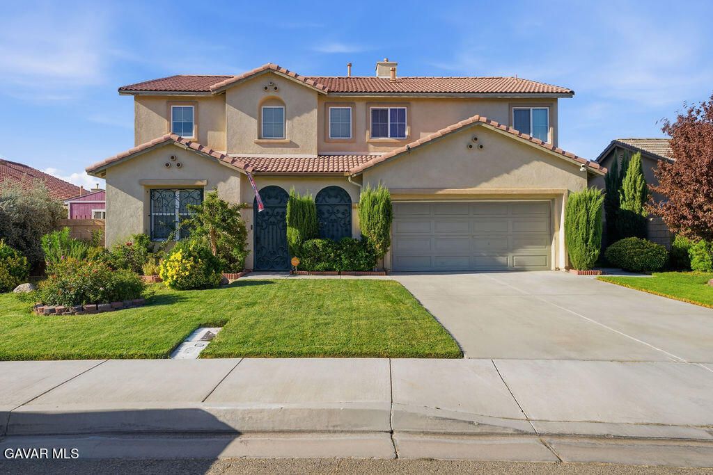 639 W Avenue H13, Lancaster, CA 93534