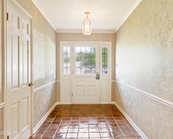 101 Chatwood Circle, Lafayette, LA 70508