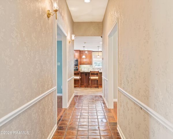 101 Chatwood Circle, Lafayette, LA 70508