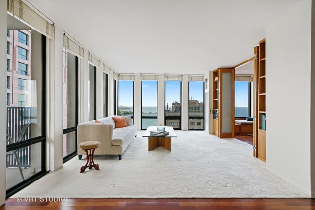 200 E Delaware Place 26A, Chicago, IL 60611