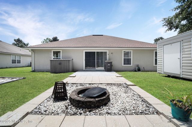 9239 WHISPER GLEN Drive N, Jacksonville, FL 32222