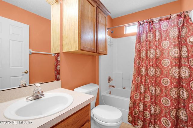 9239 WHISPER GLEN Drive N, Jacksonville, FL 32222