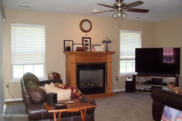 61 Maywood Run, Tinton Falls, NJ 07753
