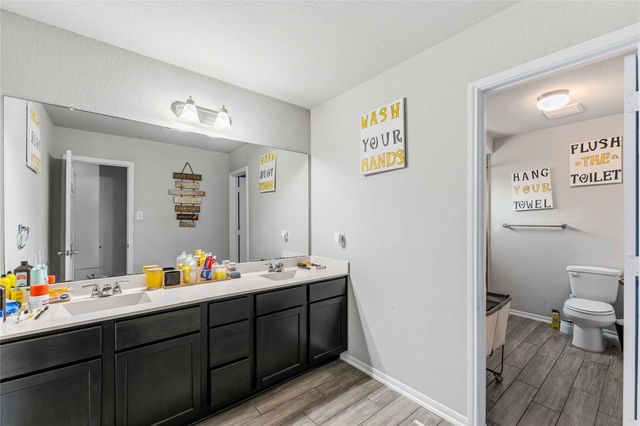 14810 Ruddy Duck Lane, Houston, TX 77049