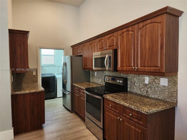 12361 NW 26th St, Coral Springs, FL 33065