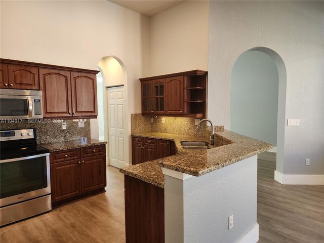 12361 NW 26th St, Coral Springs, FL 33065