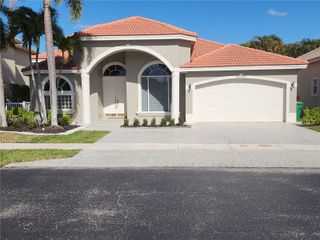 12361 NW 26th St, Coral Springs, FL 33065