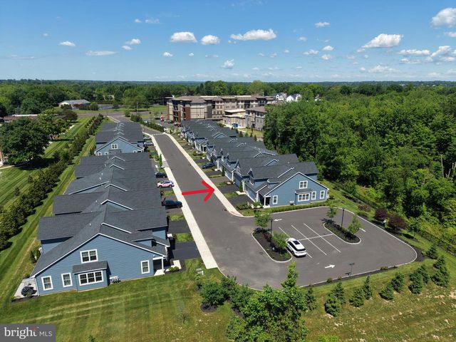 924 HOLDEN CT, Warminster, PA 18974