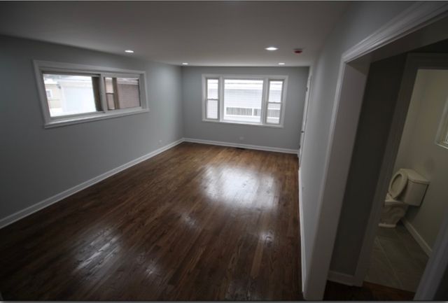 9028 S Carpenter Street, Chicago, IL 60620