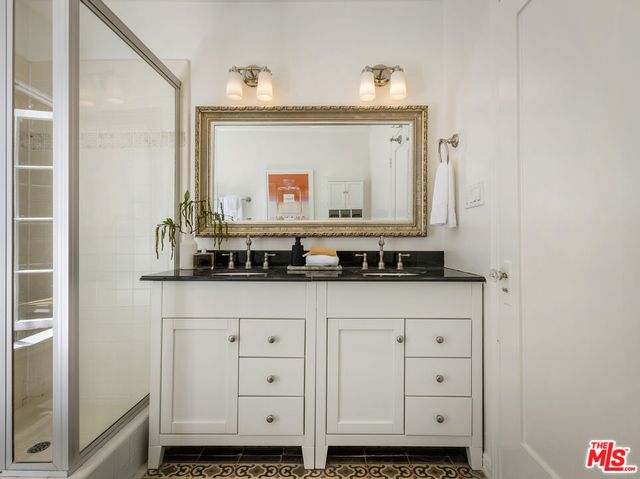 1012 Marion Drive, Glendale, CA 91205